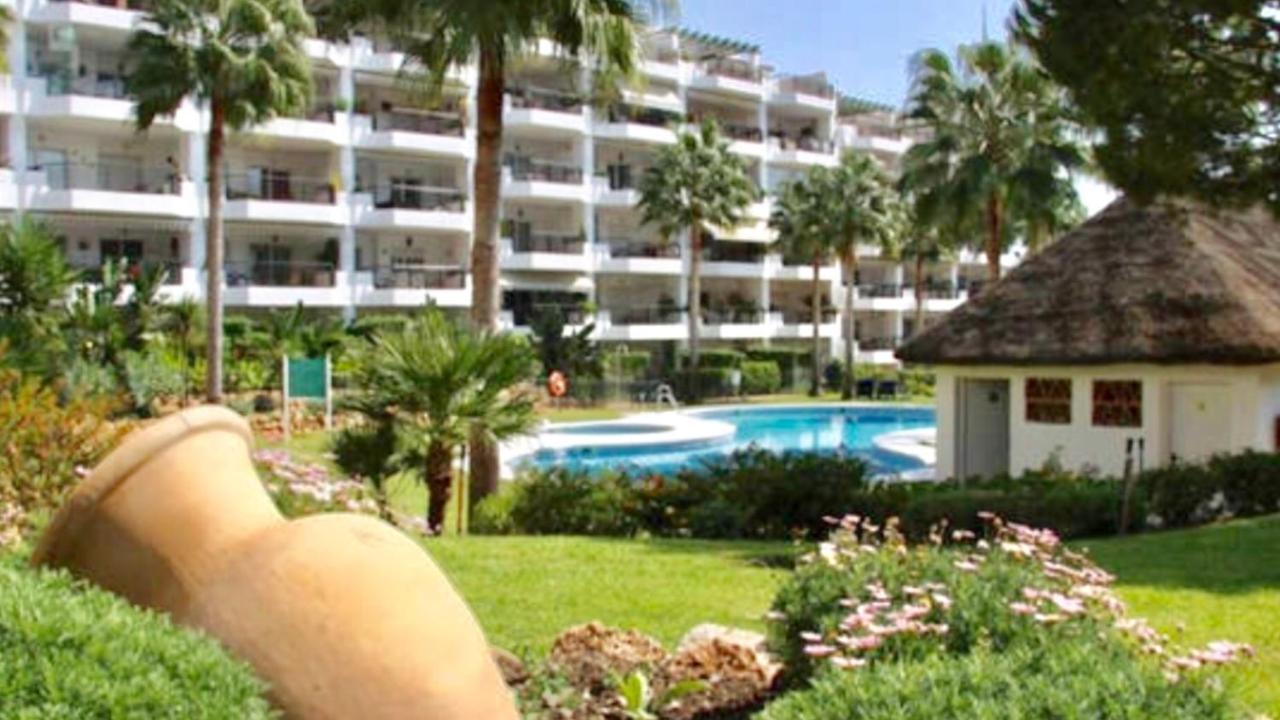 Mi Capricho Beachfront- 9D Apartment With Sea Views - Costa Del Sol La Cala De Mijas Bagian luar foto