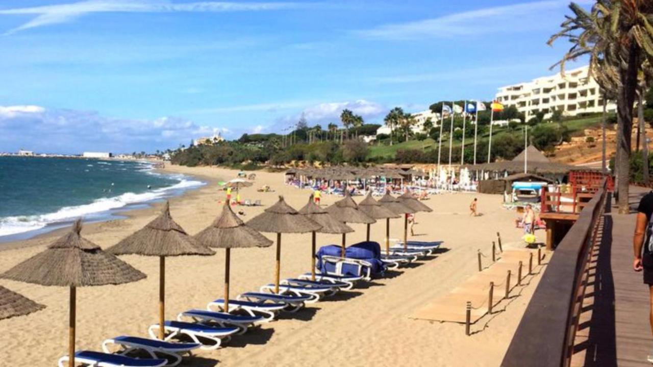 Mi Capricho Beachfront- 9D Apartment With Sea Views - Costa Del Sol La Cala De Mijas Bagian luar foto
